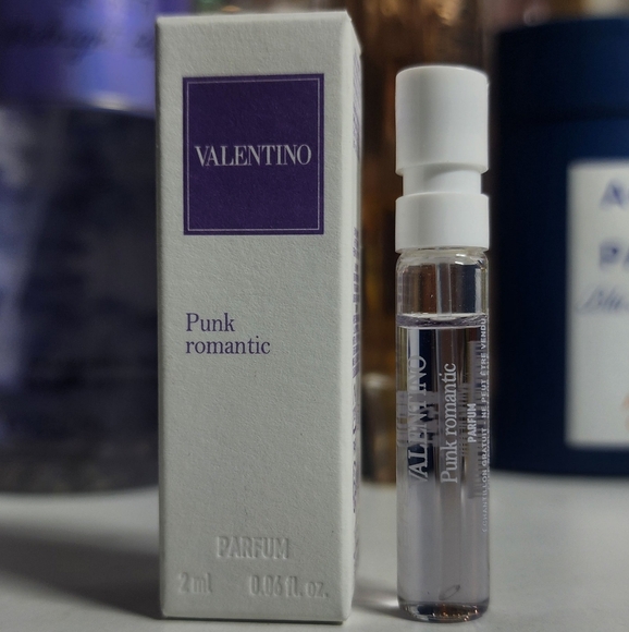 Valentino Punk Romantic Fragrance 2ml - Purple and White New - Picture 2 of 3
